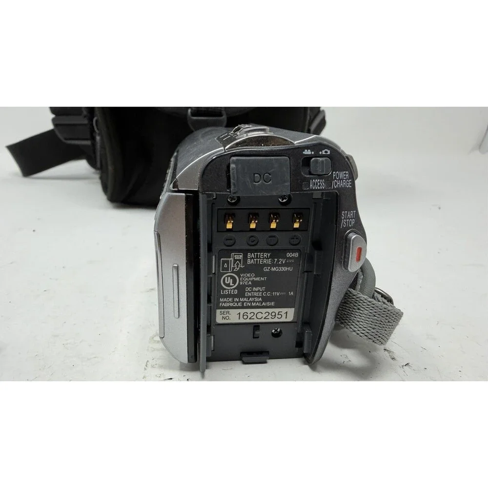 JVC Everio GZ-MG330HU Video Hard Disk Camcorder - Tested and Working